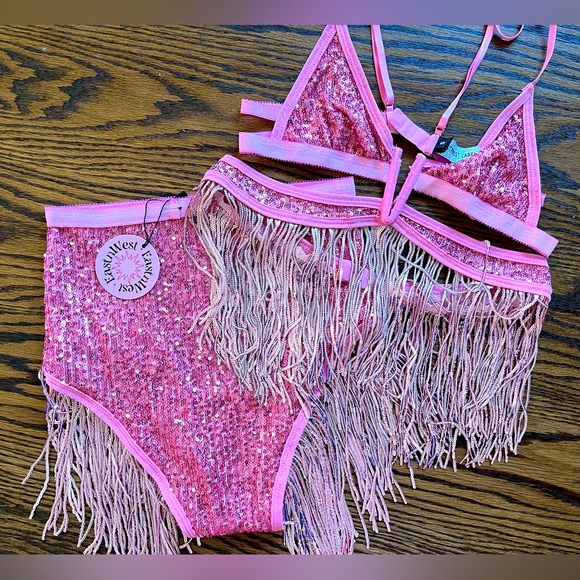 NWT East N West Label sequin Verona bra + Vienna bottoms festival outfit - pink - Picture 2 of 12